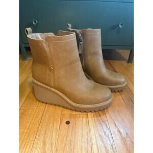 Torrid Platform Wedge Bootie Cognac Women’s 10.5 WW Extra Wide Ankle Boots